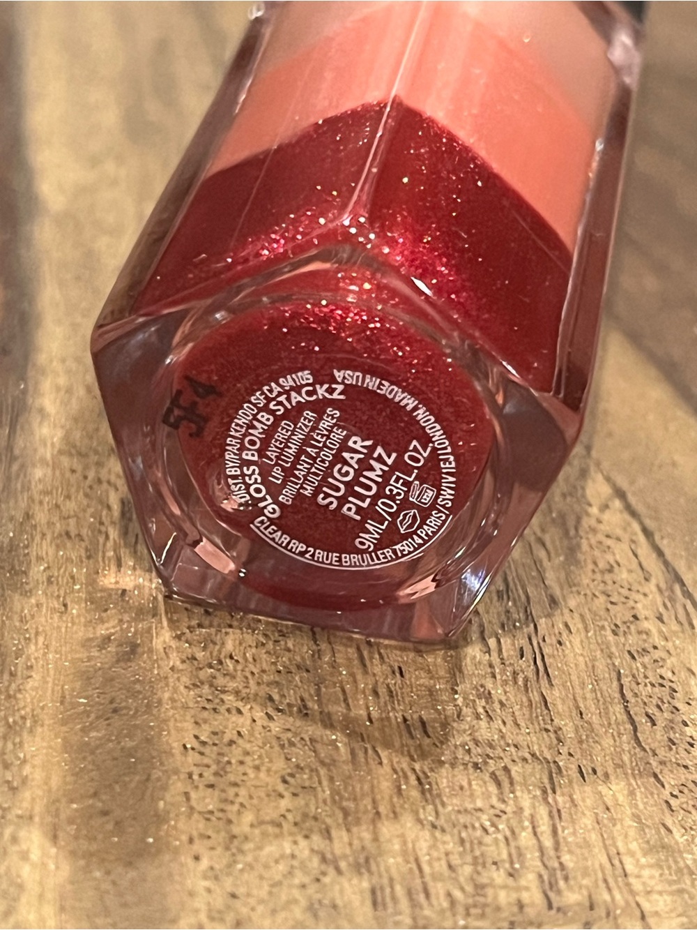 Fenty Beauty Dual-Effect Lip Gloss — Limited Edition - Sugar Plumz - Picture 3 of 4
